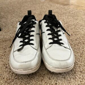 Etonic Men’s Spikeless golf shoe